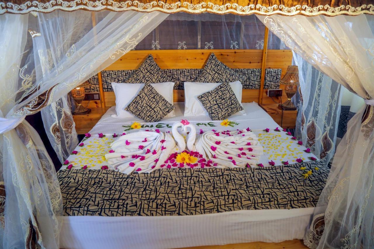 Hotel Leopard Nest - Glamping In Parque nacional Yala Exterior foto