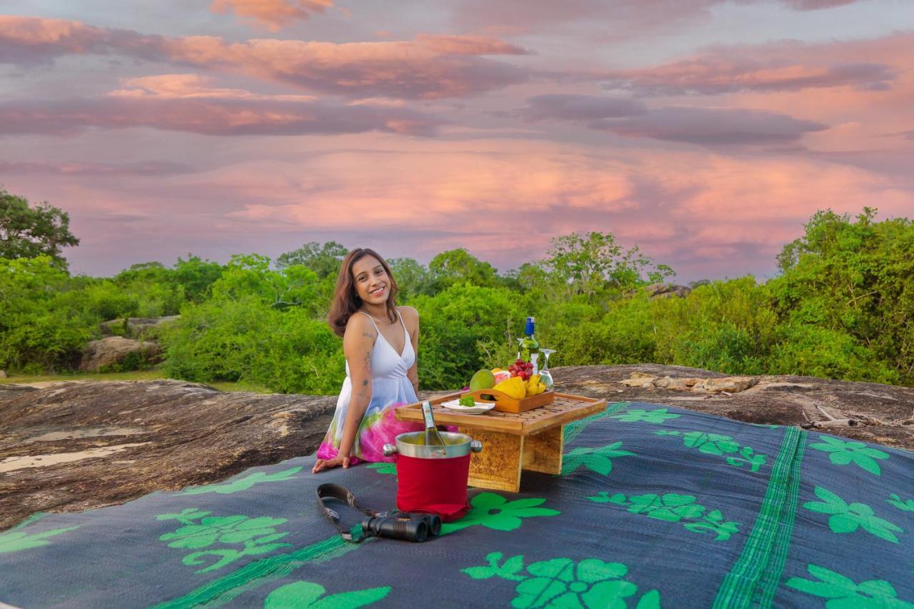 Hotel Leopard Nest - Glamping In Parque nacional Yala Exterior foto